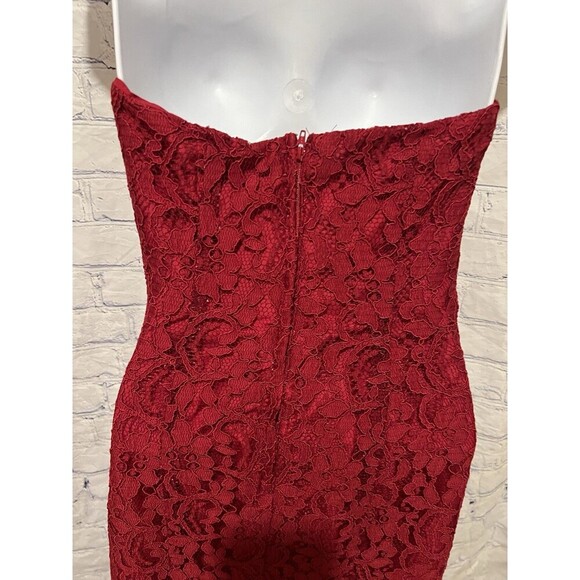 David’s bridal Long fitted red lace gown dress size 4 - Picture 6 of 8